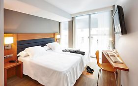 Century Hotel  3*